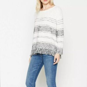 Joie Soft women’s fringe oversized slouchy sweater size large summer lightweight